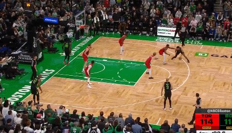 生涯首次压哨三分绝杀！塔图姆加时完成自我救赎