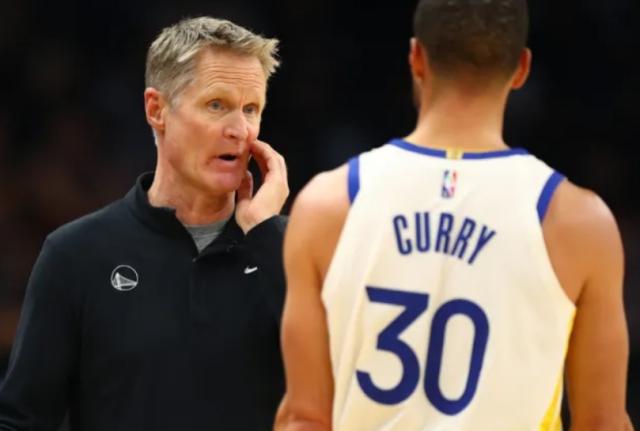 球探体育-凭一己之力锁死库里 科尔给自家球星套上捆仙锁