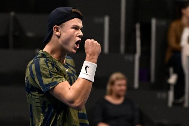 足球比分直播-巴塞尔新星对决！阿利亚西姆12连胜决战鲁内9连胜