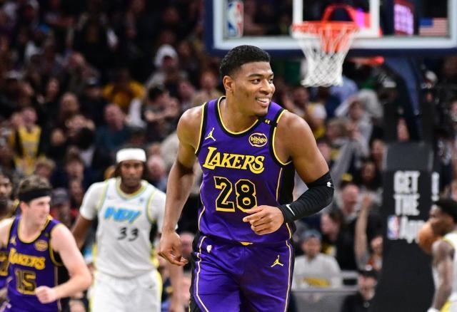 【人物】八村垒变身湖人最准神枪！詹皇冲冠需要他